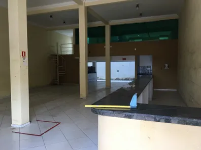 Imóvel Comercial para alugar, 260m² no Cohatrac IV, São Luís
