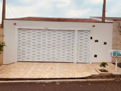 Casa com 2 Quartos à venda, 130m² no , Bady Bassitt