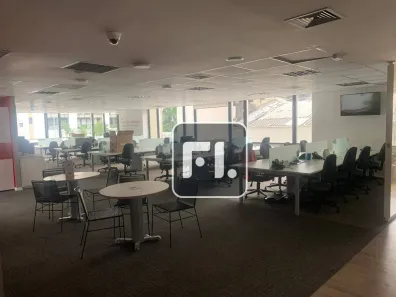 Sala Comercial para alugar, 490m² no Vila Olímpia, São Paulo