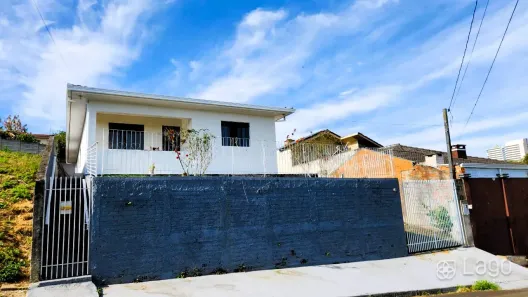 Casa com 3 Quartos para alugar, 555m² no Nova Rússia, Ponta Grossa