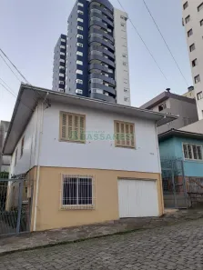 Casa com 3 Quartos à venda, 340m² no Madureira, Caxias do Sul