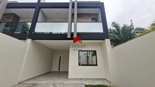 Sobrado com 3 Quartos à venda, 160m² no Centro, São José dos Pinhais