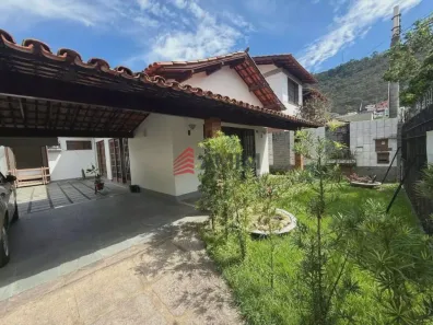 Casa com 5 Quartos à venda, 232m² no São Francisco, Niterói