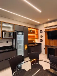 Casa com 3 Quartos para alugar, 200m² no Ponta Negra, Manaus