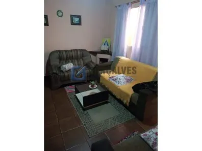 Casa com 3 Quartos à venda, 161m² no Vila Nogueira, Diadema