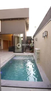 Casa de Condomínio com 3 Quartos à venda, 200m² no Shopping Park, Uberlândia