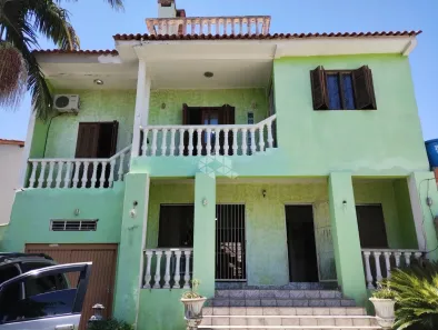 Casa com 4 Quartos à venda, 300m² no Espírito Santo, Porto Alegre