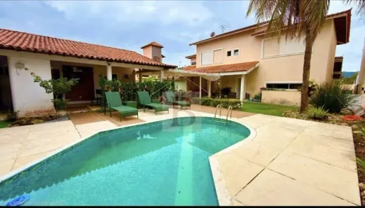 Casa com 6 Quartos à venda, 700m² no Camboinhas, Niterói