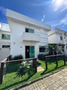 Casa de Condomínio com 4 Quartos para alugar, 140m² no Buraquinho, Lauro de Freitas