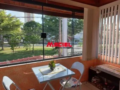 Sobrado com 3 Quartos à venda, 125m² no Jardim Alvorada, São José dos Campos