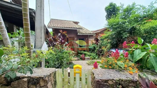 Casa com 2 Quartos à venda, 74m² no Pântano do Sul, Florianópolis