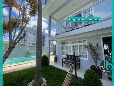 Sobrado com 4 Quartos à venda, 344m² no Centro, Pinhais