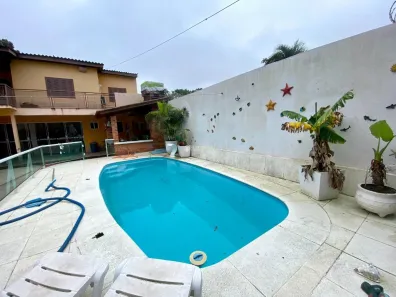 Casa com 4 Quartos à venda, 295m² no Glória, Porto Alegre
