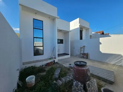 Casa com 3 Quartos à venda, 72m² no Serrotão, Campina Grande