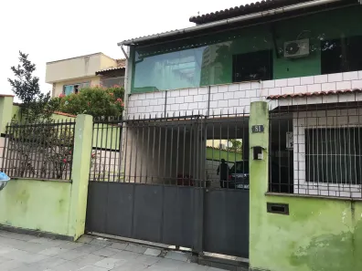 Casa com 4 Quartos à venda, 200m² no Centro, Nova Iguaçu