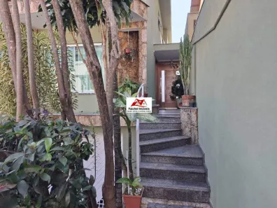 Sobrado com 3 Quartos à venda, 216m² no Jardim Textil, São Paulo