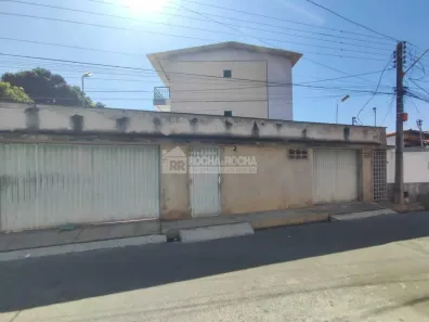 Apartamento com 2 Quartos para alugar, 60m² no Matadouro, Teresina