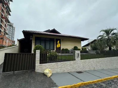 Casa com 3 Quartos à venda, 171m² no Das Capitais, Timbó