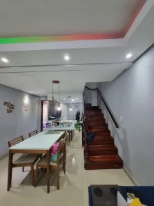 Sobrado com 2 Quartos à venda, 130m² no Jardim São Jorge (Raposo Tavares), São Paulo