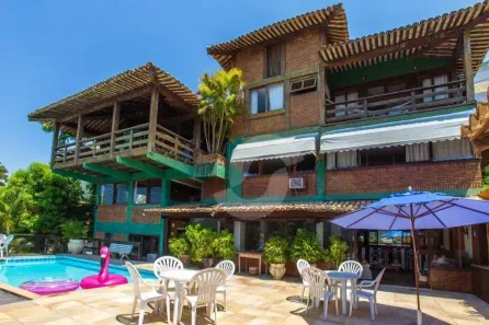 Casa de Condomínio com 5 Quartos à venda, 550m² no Piratininga, Niterói
