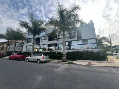 Apartamento com 2 Quartos para alugar, 80m² no Praia dos Amores, Balneário Camboriú