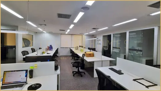 Sala Comercial para alugar, 244m² no Vila Olímpia, São Paulo