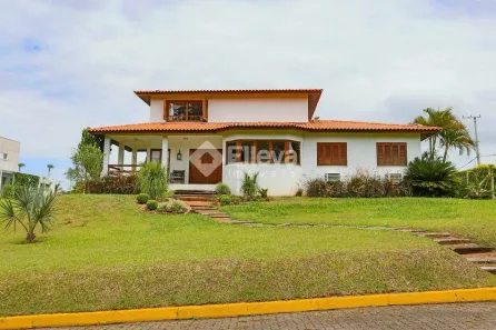 Casa com 5 Quartos à venda, 250m² no Condomínio Campestre Paragem dos Verdes Campos (Barro Vermelho), Gravataí