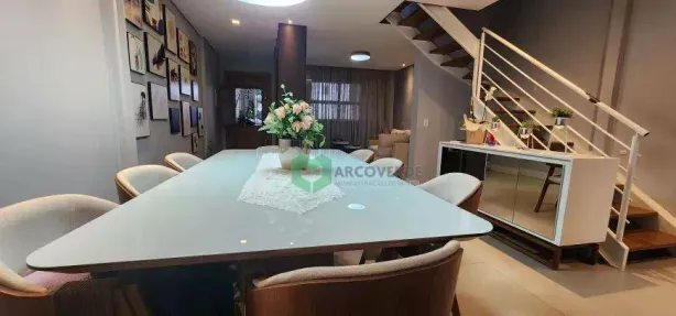 Sobrado com 3 Quartos à venda, 250m² no Aclimação, São Paulo