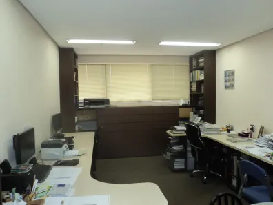 Sala Comercial à venda, 25m² no Auxiliadora, Porto Alegre