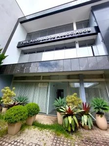 Prédio Comercial para alugar, 650m² no Cinqüentenário, Caxias do Sul