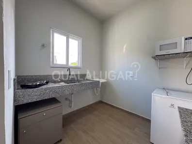 Apartamento com 1 Quarto para alugar, 24m² no Dehon, Tubarão