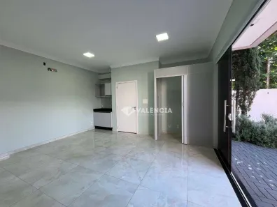 Sala Comercial para alugar, 35m² no Pacaembu, Cascavel