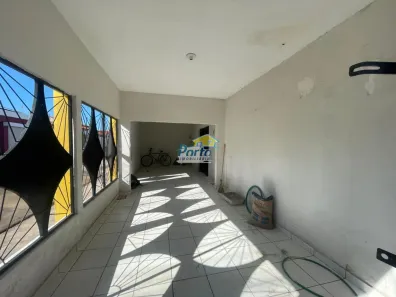 Casa com 3 Quartos para alugar, 127m² no Parque Piauí, Teresina
