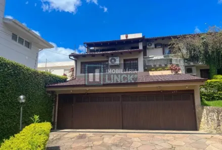 Sobrado com 4 Quartos à venda, 357m² no Chácara das Pedras, Porto Alegre