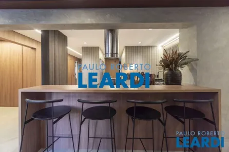 Apartamento com 3 Quartos à venda, 185m² no Vila Mariana, São Paulo
