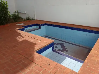 Sobrado com 3 Quartos à venda, 225m² no Ribeirânia, Ribeirão Preto