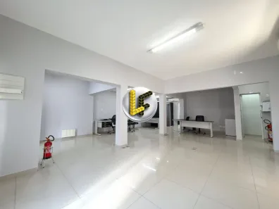 Casa com 7 Quartos para alugar, 200m² no Barcelona, São Caetano do Sul