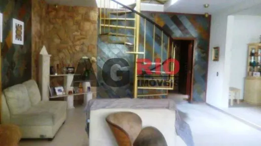 Casa de Condomínio com 4 Quartos à venda, 524m² no Vila Valqueire, Rio de Janeiro