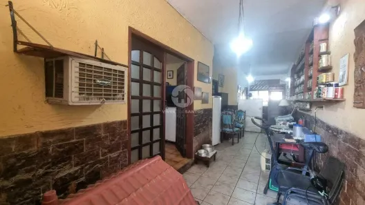 Sobrado com 4 Quartos à venda, 291m² no Vila Mathias, Santos