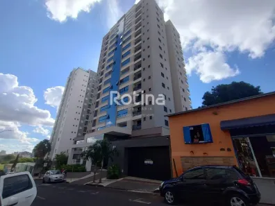 Apartamento com 3 Quartos para alugar, 123m² no Tibery, Uberlândia