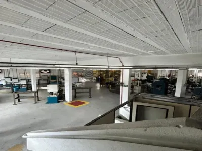 Galpão/Depósito/Armazém à venda, 2758m² no Serraria, Diadema
