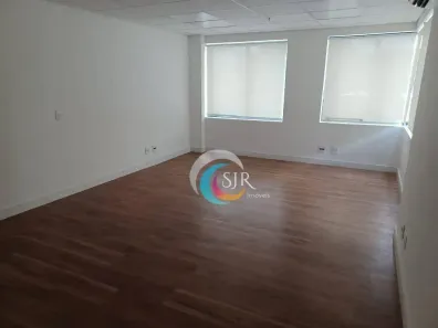 Sala Comercial para alugar, 310m² no Vila Cordeiro, São Paulo