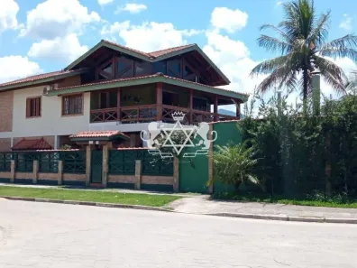 Sobrado com 4 Quartos à venda, 450m² no Capricórnio I, Caraguatatuba