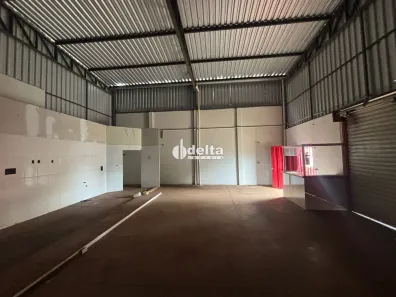 Ponto Comercial para alugar, 165m² no Jardim Europa, Uberlândia