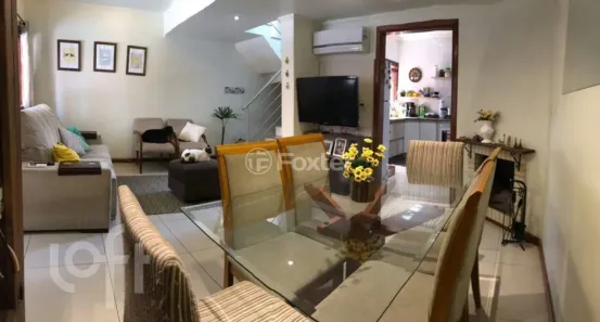 Casa de Condomínio com 3 Quartos à venda, 173m² no Medianeira, Porto Alegre