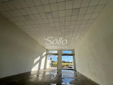 Sala Comercial para alugar, 250m² no Loteamento Monte Hebron, Uberlândia