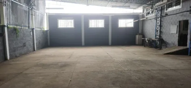 Galpão/Depósito/Armazém para alugar, 313m² no Bairro Mascate, Nazaré Paulista