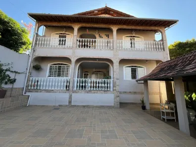 Casa com 5 Quartos à venda, 360m² no Santa Cruz Industrial, Contagem