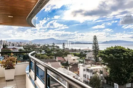 Apartamento com 3 Quartos à venda, 240m² no Balneário, Florianópolis
