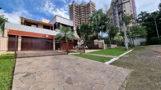 Casa com 4 Quartos à venda, 680m² no Nonoai, Santa Maria